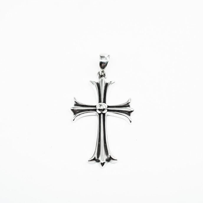Pandantiv gotic cruce bulina L Argint