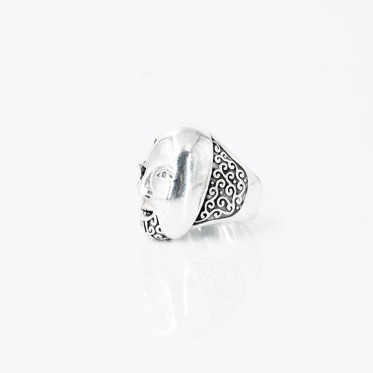 Inel craniu before and after Argint