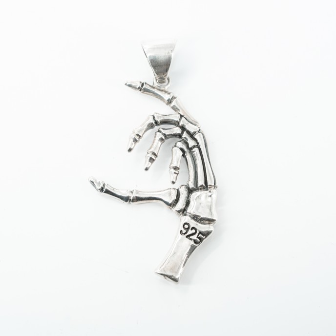 Pandantiv mana de schelet xxl Argint