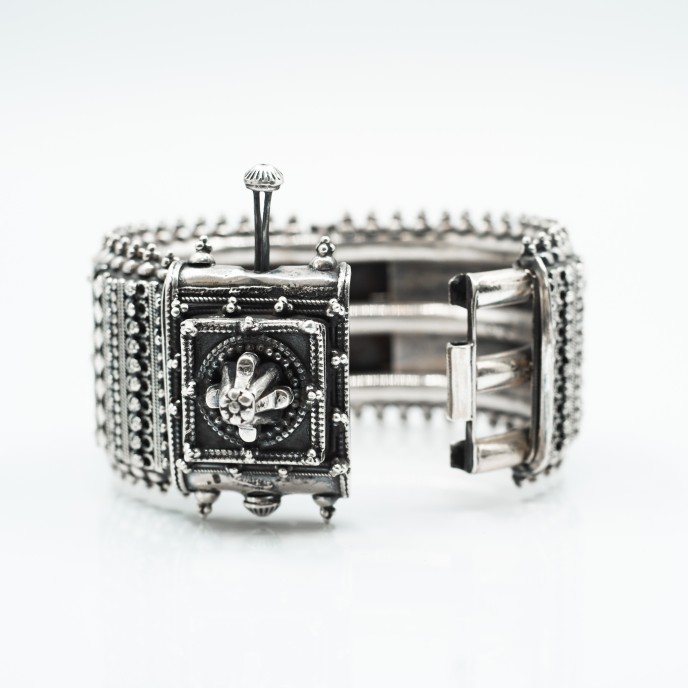 Bratara fixa lata con 5.7cm Argint