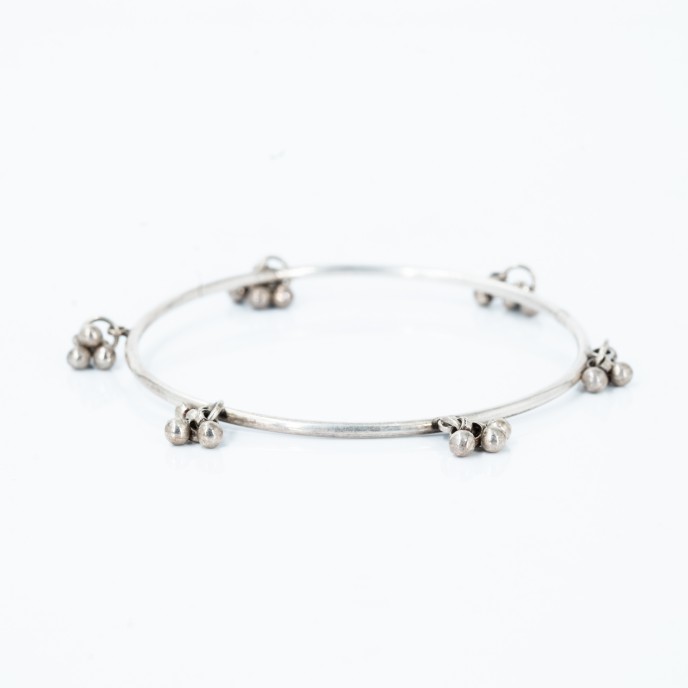 Bratara fixa circulara ciucurasi Argint