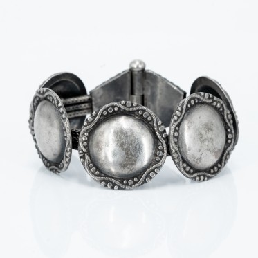 Bratara India banuti cu flori Argint