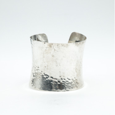 Bratara fixa concava hammered 6cm Argint