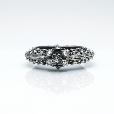 Bratara fixa conica India bulbi Argint