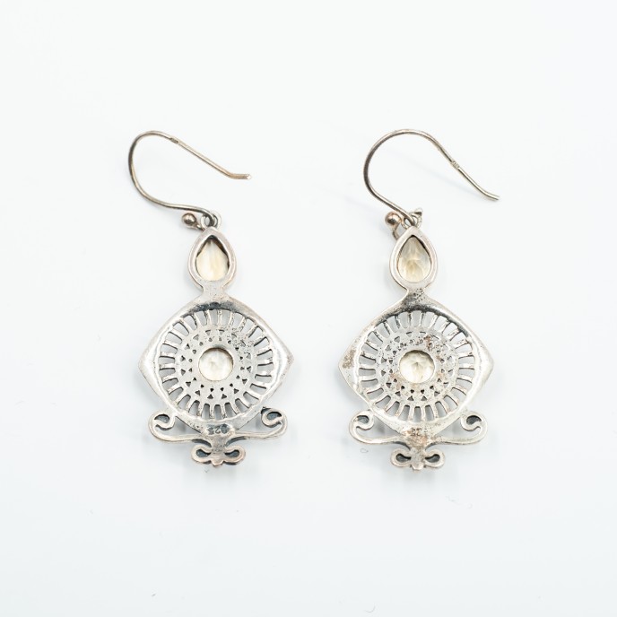 Cercei rotunzi picatura pietre naturale Argint