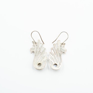 Cercei lungi lebada pietre naturale Argint