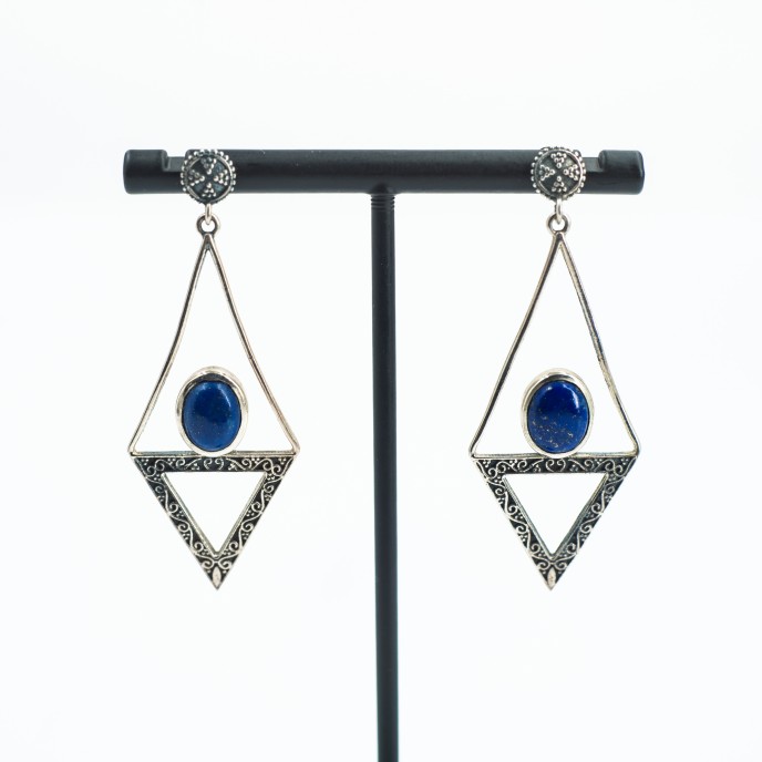 Cercei lungi triunghi pietre naturale Argint