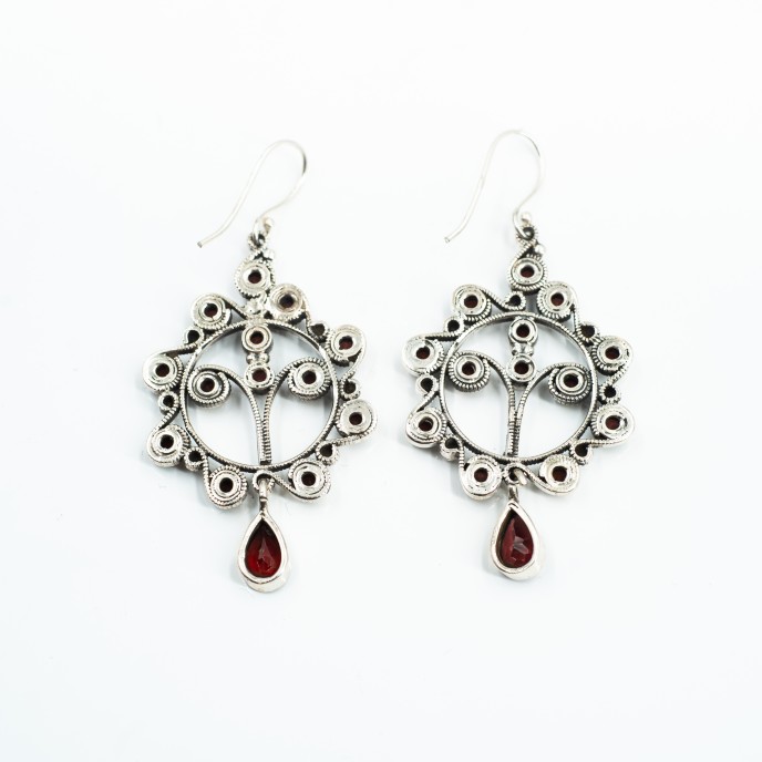 Cercei rotunzi picaturi pietre naturale Argint