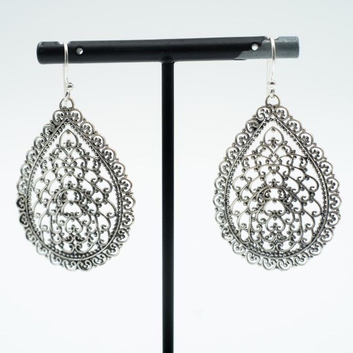 Cercei filigranati model lacrima Argint