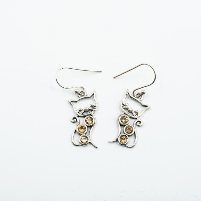 Cercei lungi pisicuta pietre naturale Argint