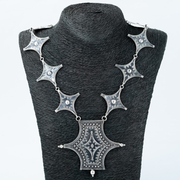 Colier India patrate ascutite Argint