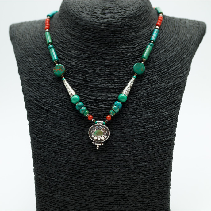 Colier Nepal banut oval floare.nr.3 Argint