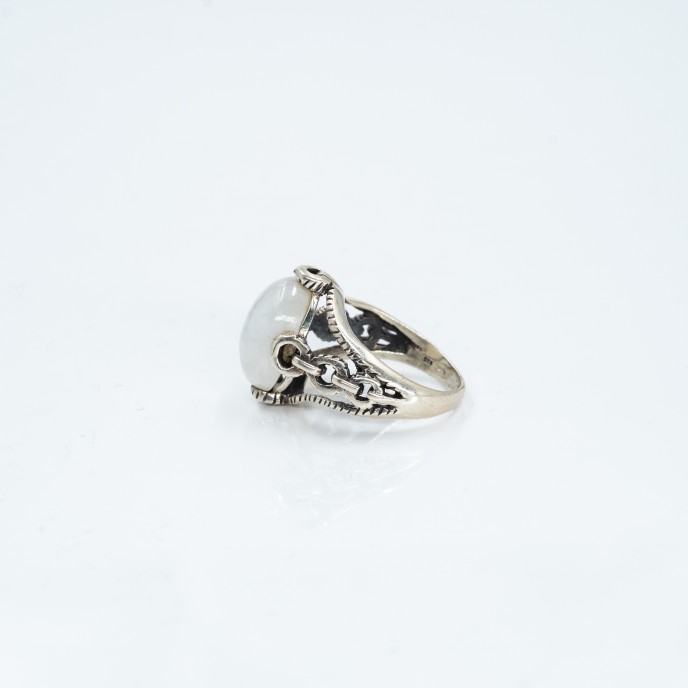 Inel oval zale piatra lunii Argint