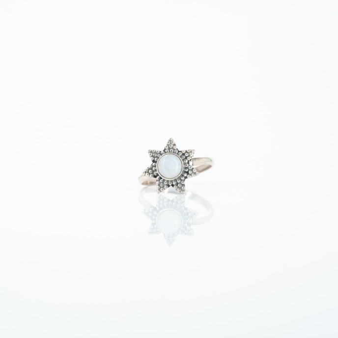 Inel stea piatra naturala piatra lunii Argint