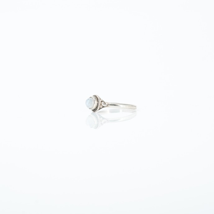 Inel rotund piatra naturala piatra-lunii Argint