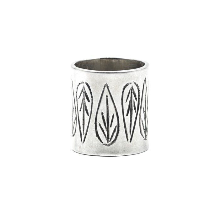 Verigheta lata petale Argint