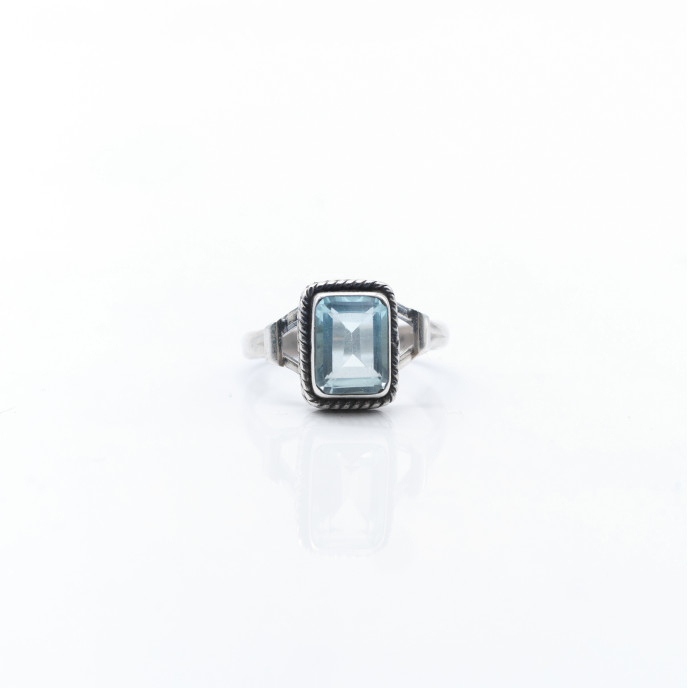 Inel piatra dreptunghiulara topaz bleu Argint