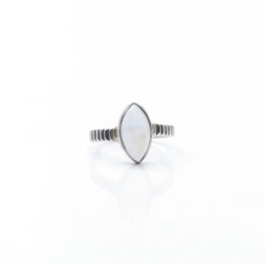 Inel oval ascutit dungi ametist Argint