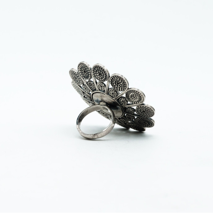 Inel disc floral India 5cm Argint