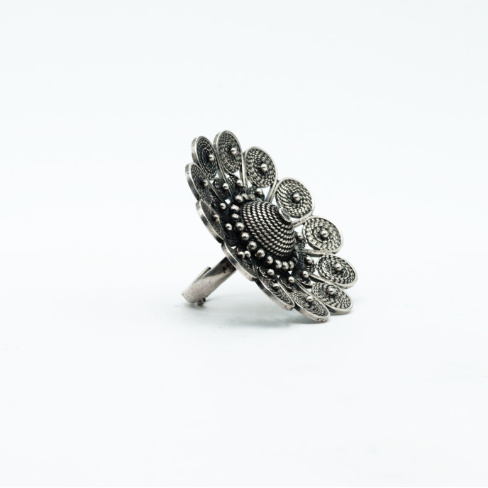 Inel disc floral India 5cm Argint