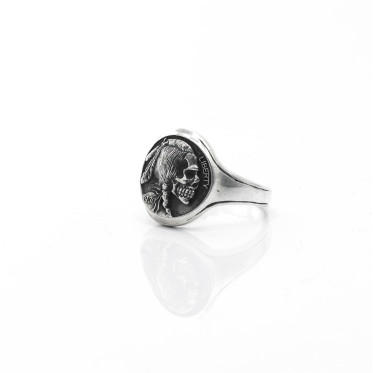 Inel rotund cap de mort indian Argint