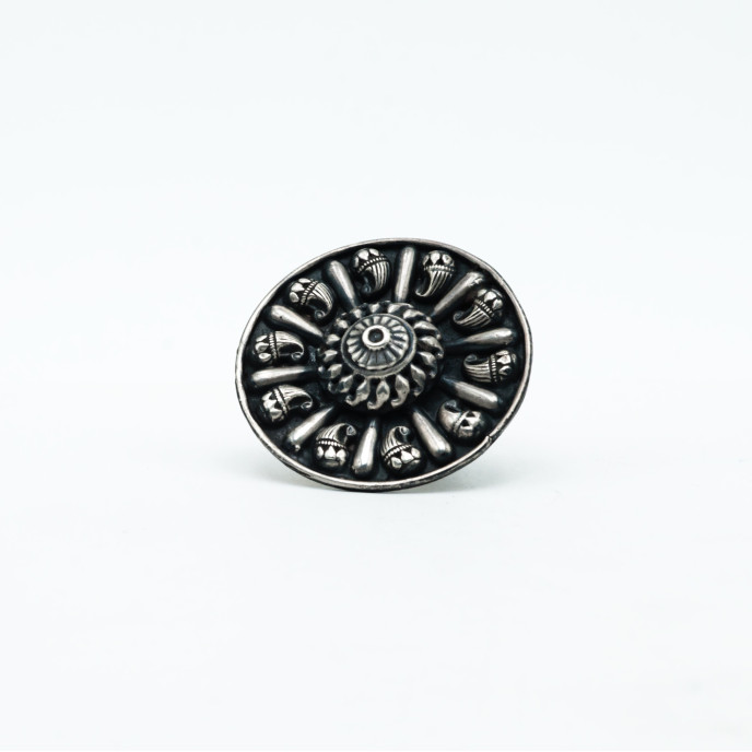 Inel disc floral picaturi India 4.3cm Argint