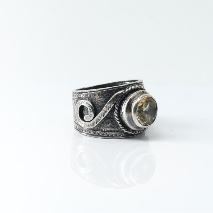 Inel lat bucle piatra citrin Argint