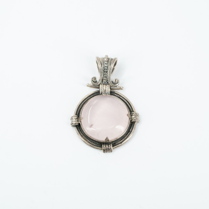 Pandantiv gotic cuarz roz Argint