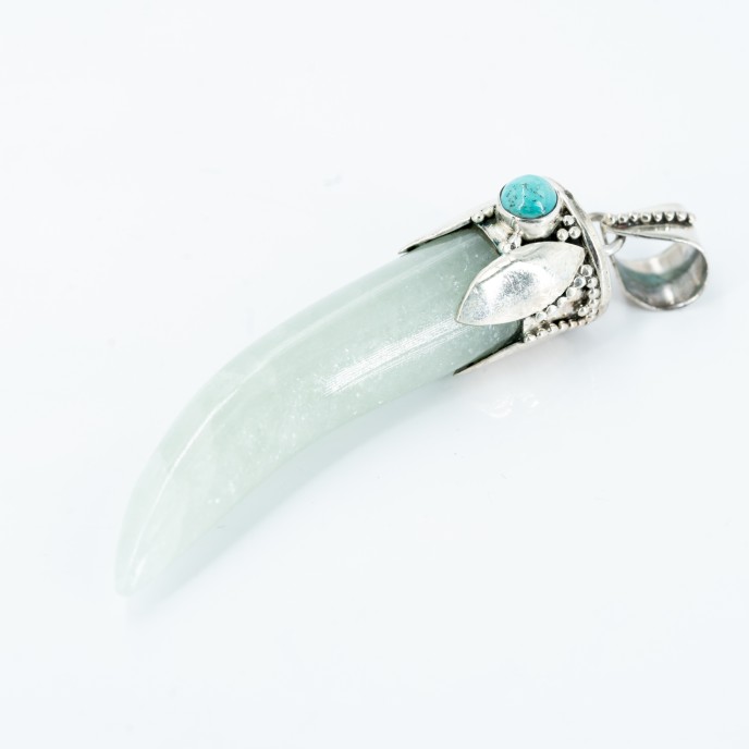 Pandantiv gheara piatra jad verde turcoaza Argint