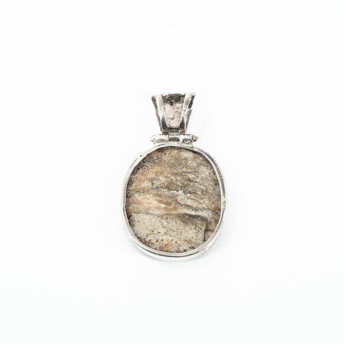 Pandantiv oval sidef anou dungi Argint