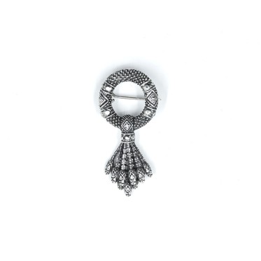 Brosa model esarfa cu ciucuri Argint