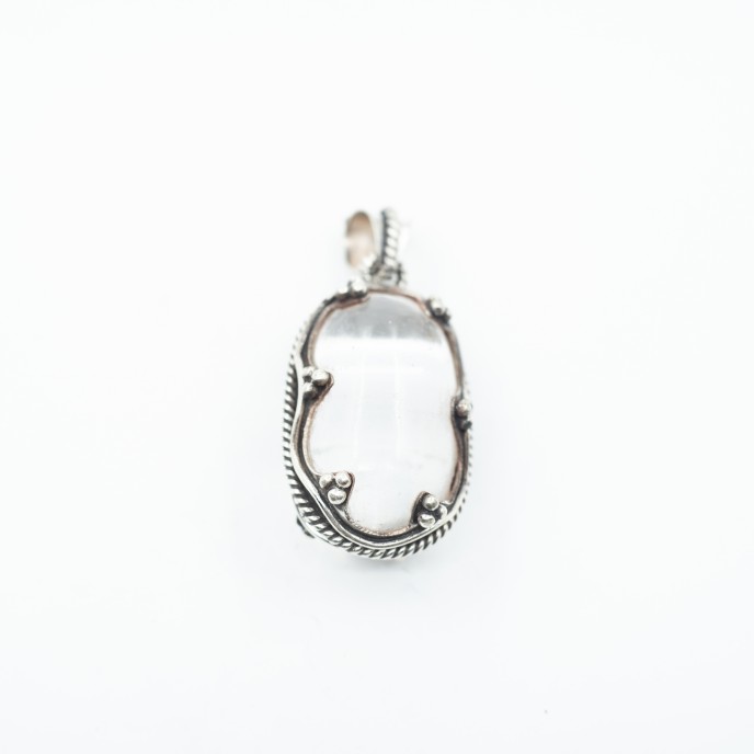 Pandantiv oval Gotland cuarz 36*21mm Argint