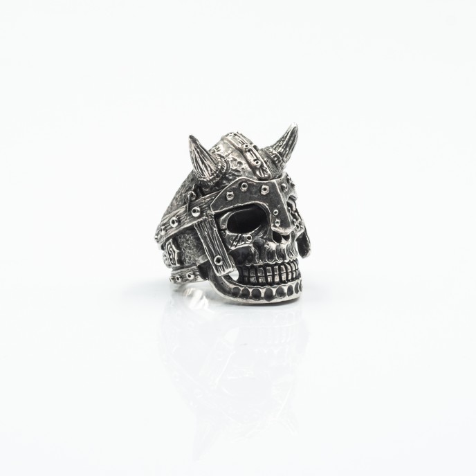 Inel craniu casca de viking Argint