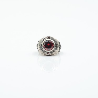 Inel rotund muschetar zirconiu rosu Argint