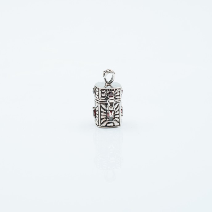 Pandantiv caseta cilindru broderie piatra Argint