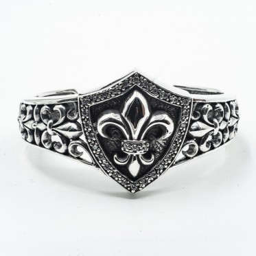 Bratara gotica Fleur de Lys Argint