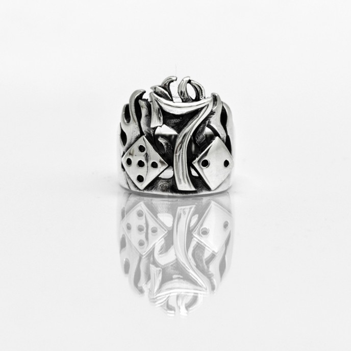 Inel cifra 7 doua zaruri Argint