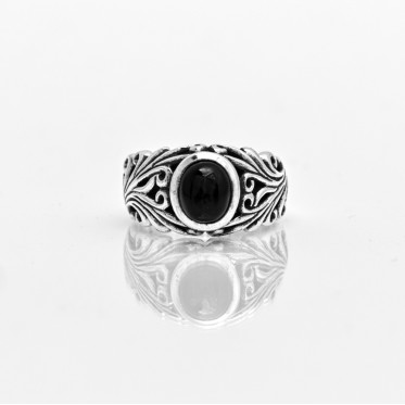 Inel gotic broderie onix Argint