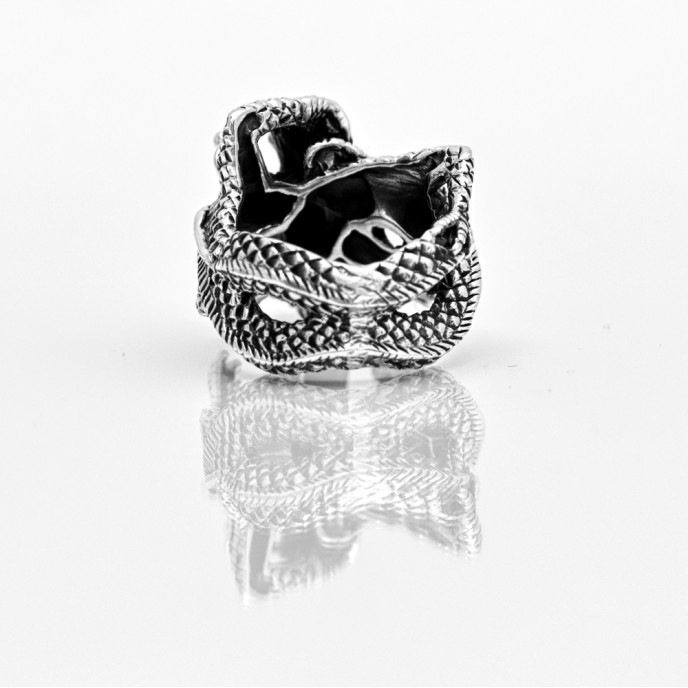 Inel masiv dragon incolacit Argint