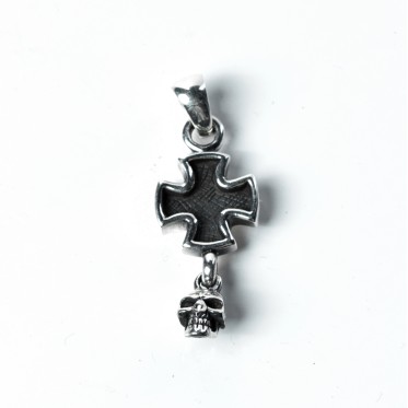 Pandantiv cruciulita cap de mort Argint
