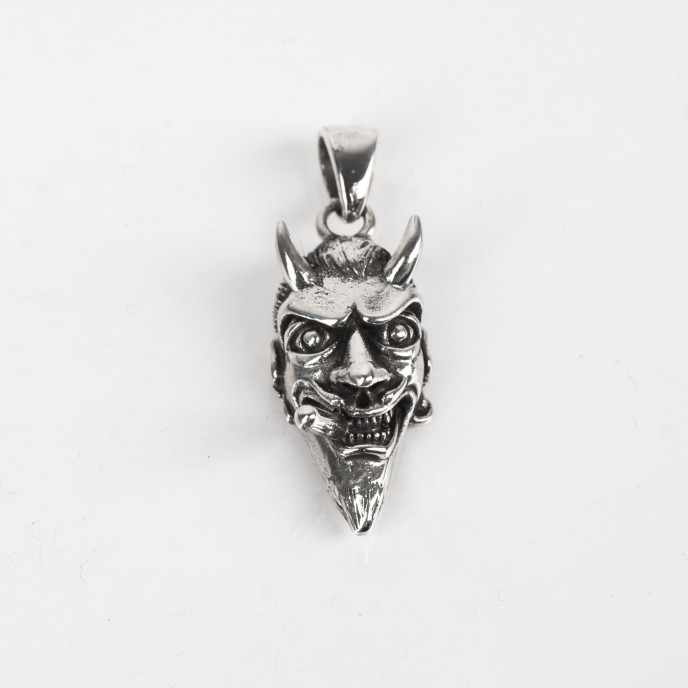 Pandantiv craniu Lucifer Argint