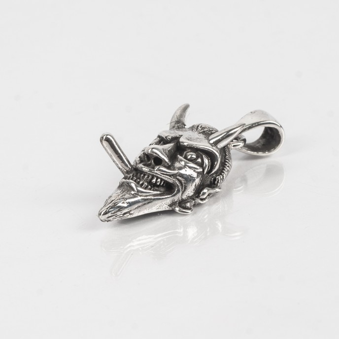 Pandantiv craniu Lucifer Argint