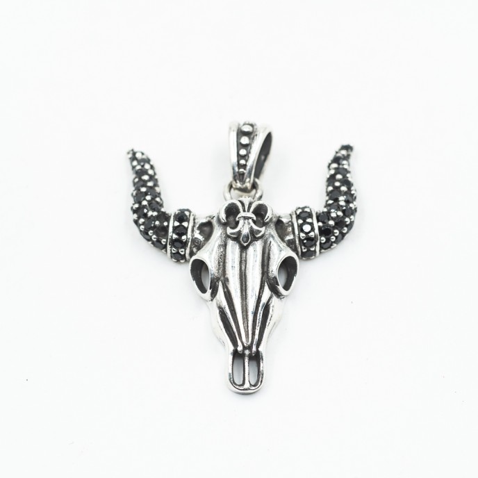 Pandantiv cap de bivol cz Argint