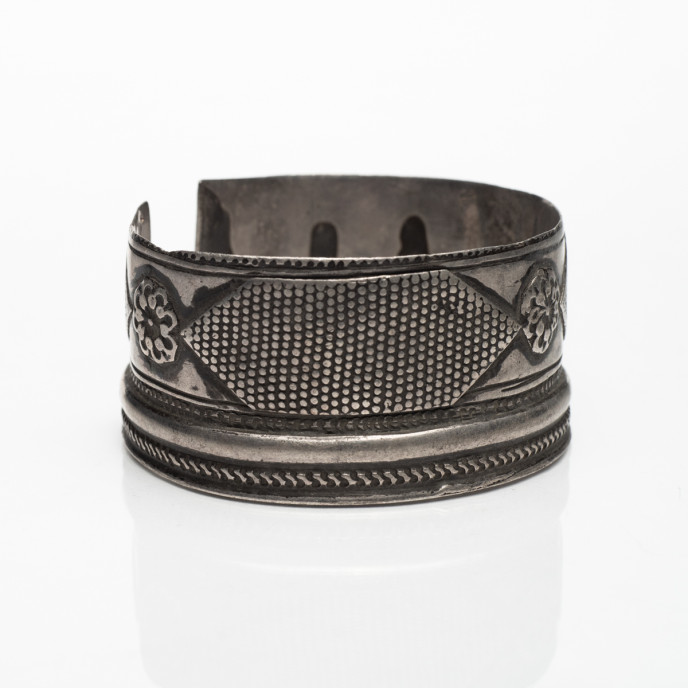 Bratara etnica fixa lata flori Argint