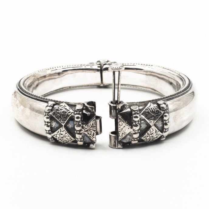 Bratara fixa simpla patrate Argint