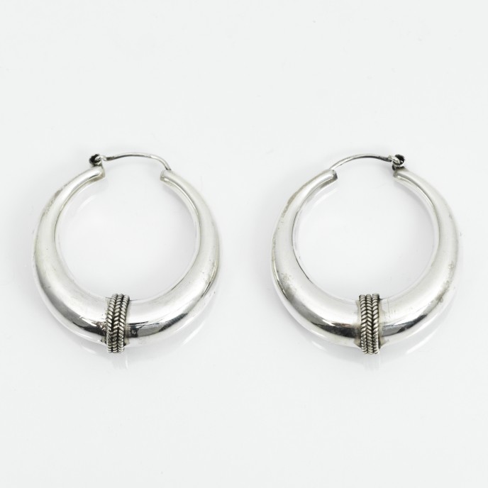 Cercei rotunzi goi sarma rasucita Argint