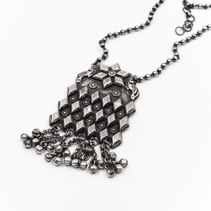 Colier etnic patrat romburi Argint