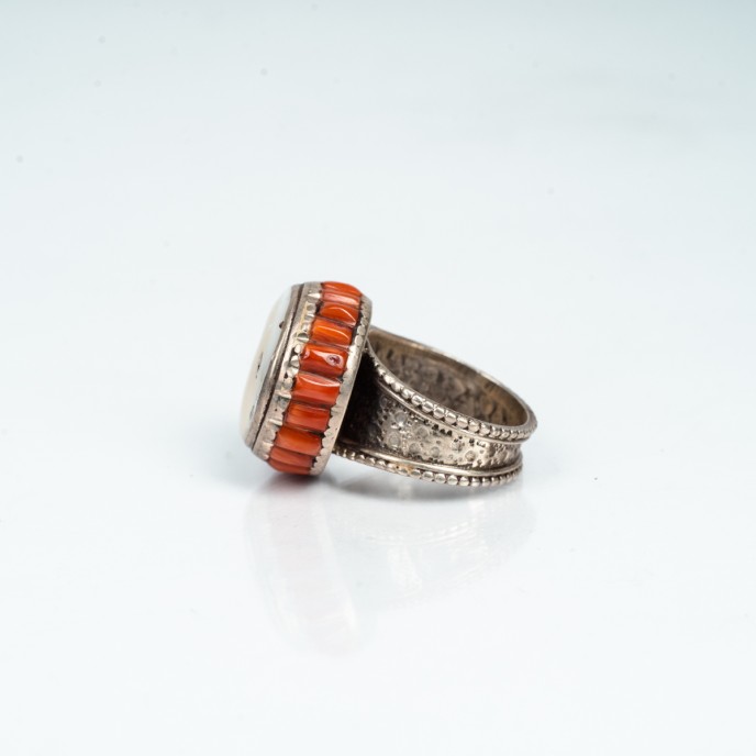 Inel Nepal rotund sidef-corale Argint