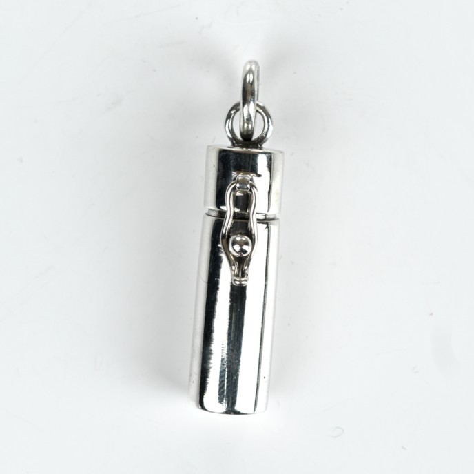 Pandantiv caseta cilindrica simpla Argint