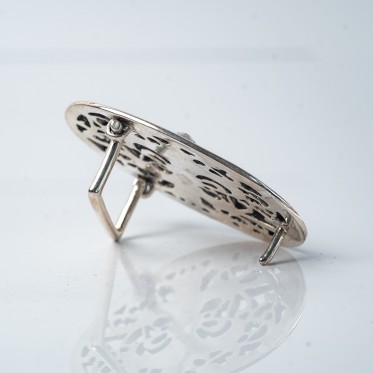 Catarama ovala Fleur de Lys Argint